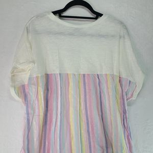 Torrid womens shirt size 3 white & pastel rainbow
